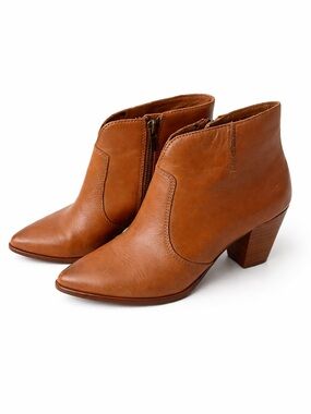 Classic Women's Tan Leather Ankle Boots - Stylish Block Heel